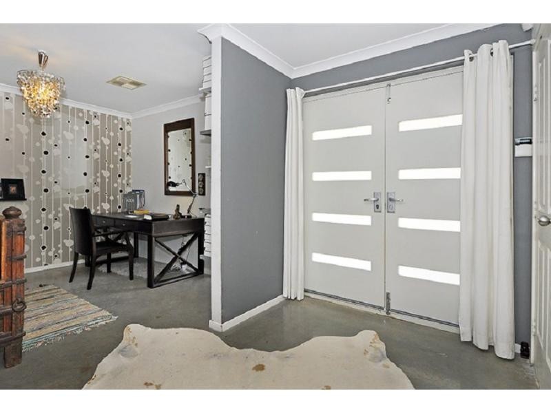 17 Hartley Pass, Ellenbrook WA 6069