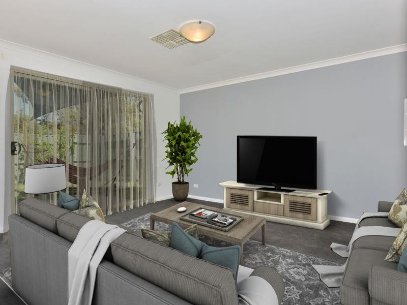 48 Lakefront Circle, The Vines WA 6069