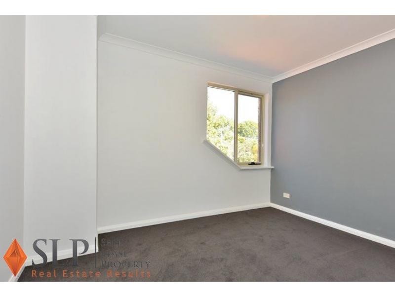 48 Lakefront Circle, The Vines WA 6069