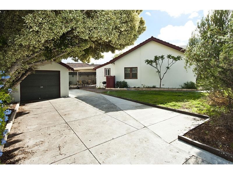 1 Welwyn Avenue, Manning WA 6152