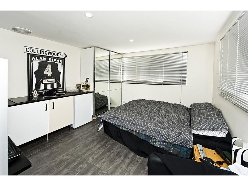 1 Welwyn Avenue, Manning WA 6152