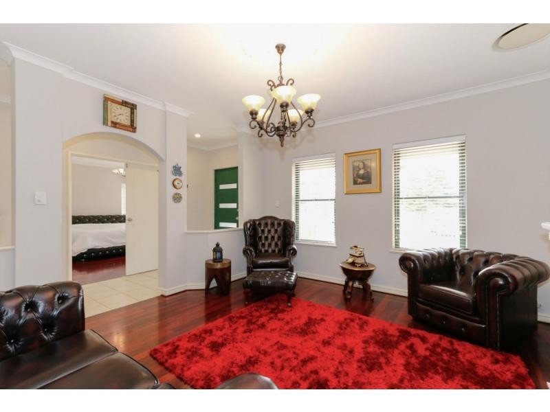 28 Kingsbridge Boulevard, Butler WA 6036