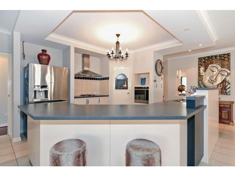 28 Kingsbridge Boulevard, Butler WA 6036