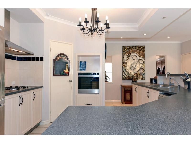 28 Kingsbridge Boulevard, Butler WA 6036