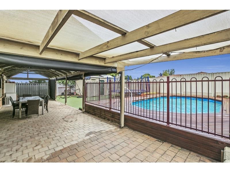 7 Harcus Retreat, Merriwa WA 6030
