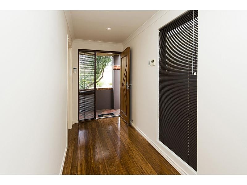 13A Eastdene Circle, Nollamara WA 6061