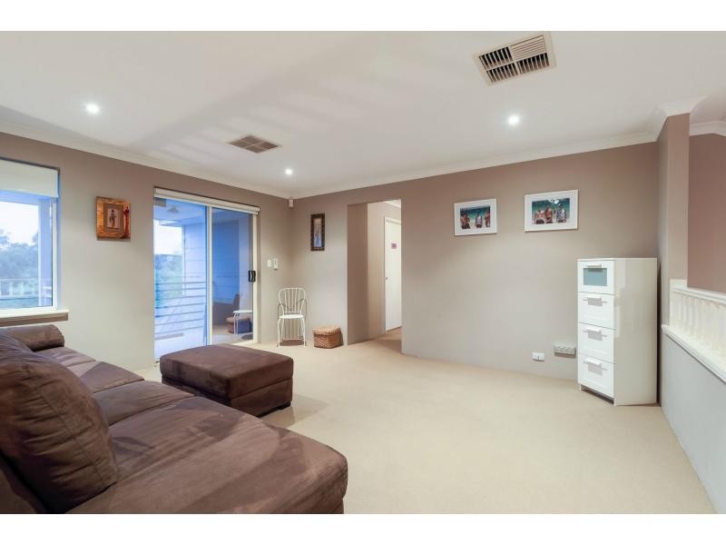 88 Ashdale Boulevard, Darch WA 6065