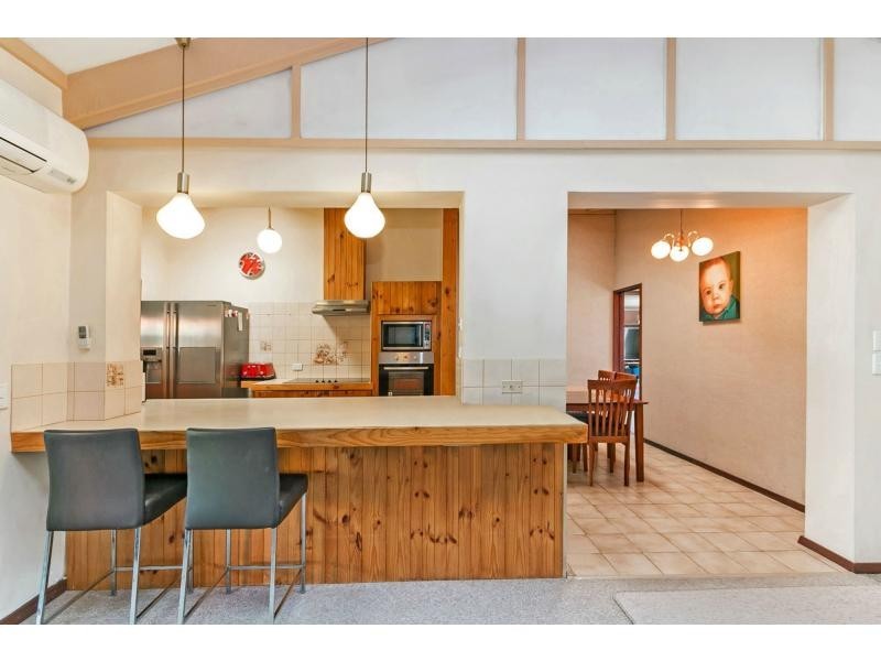 4 Francisco Crescent, Bull Creek WA 6149