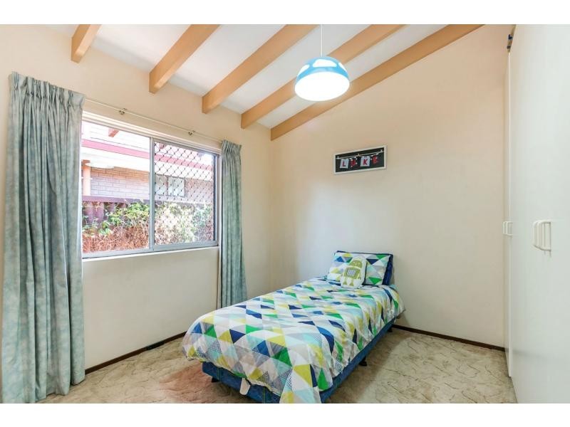 4 Francisco Crescent, Bull Creek WA 6149