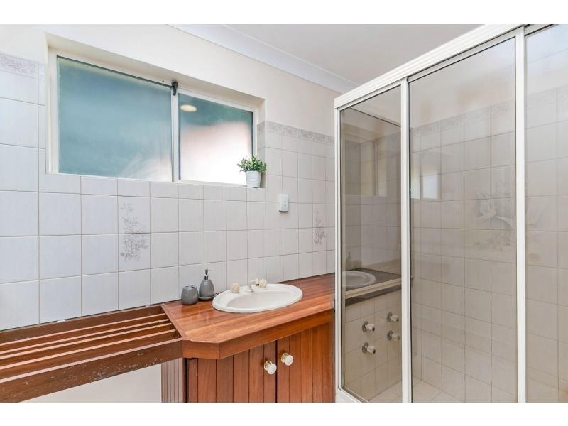 4 Francisco Crescent, Bull Creek WA 6149