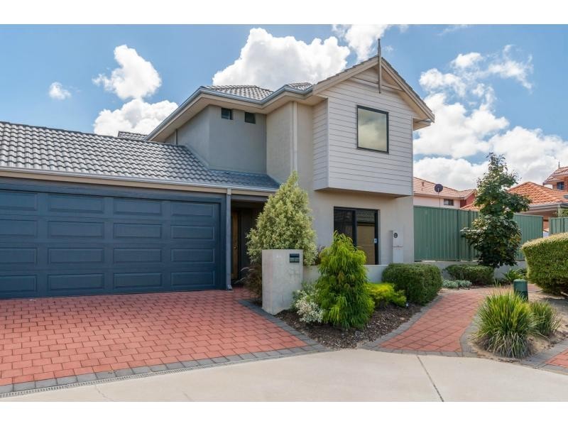 46 Hollins Bend, Madeley WA 6065
