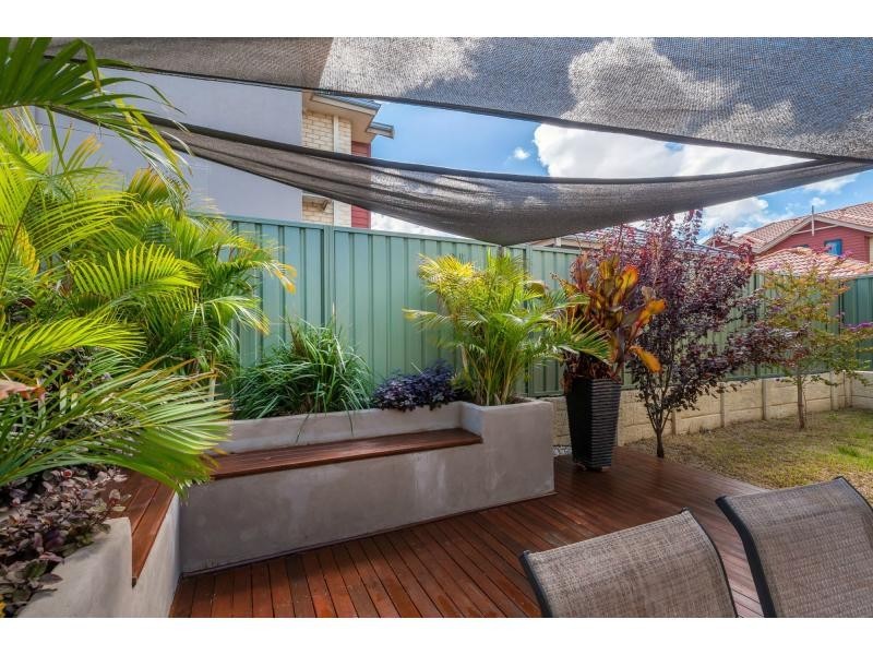 46 Hollins Bend, Madeley WA 6065