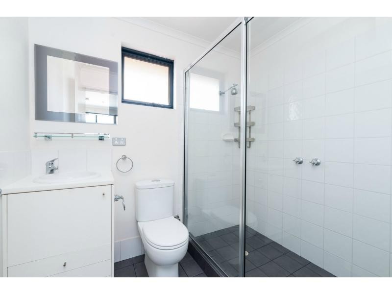 46 Hollins Bend, Madeley WA 6065