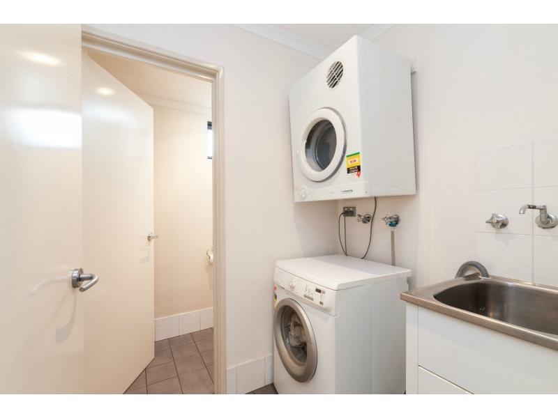 46 Hollins Bend, Madeley WA 6065