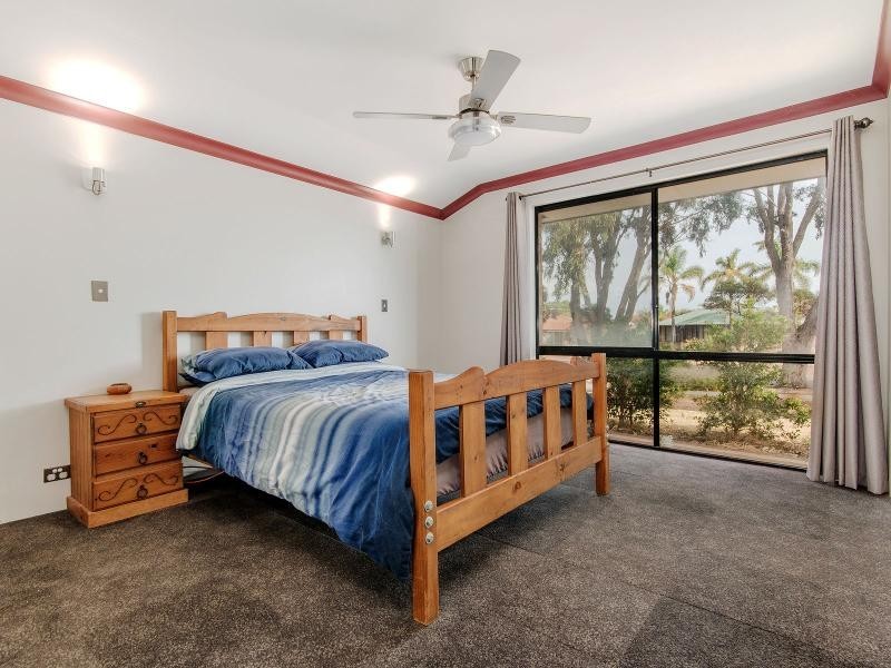 30 La Manche Avenue, Port Kennedy WA 6172