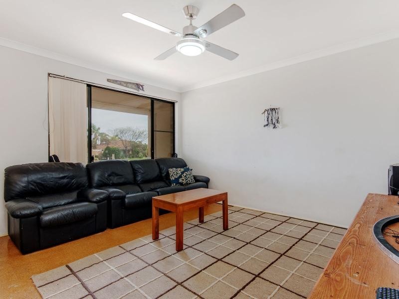 30 La Manche Avenue, Port Kennedy WA 6172