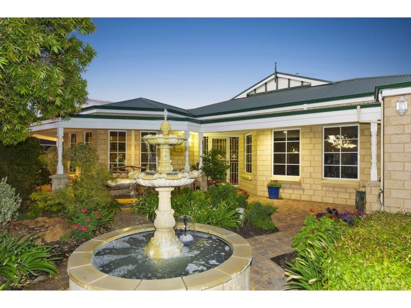 20 Majestic Close, Port Kennedy WA 6172