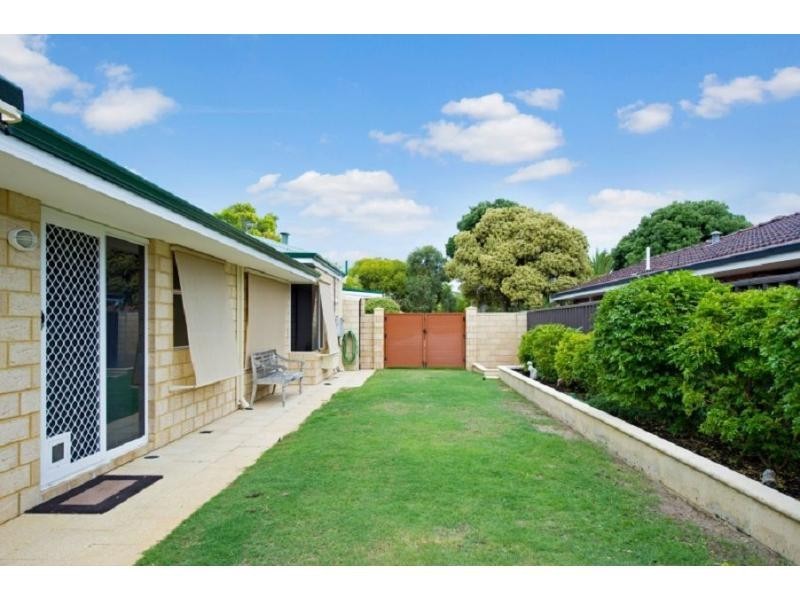 20 Majestic Close, Port Kennedy WA 6172