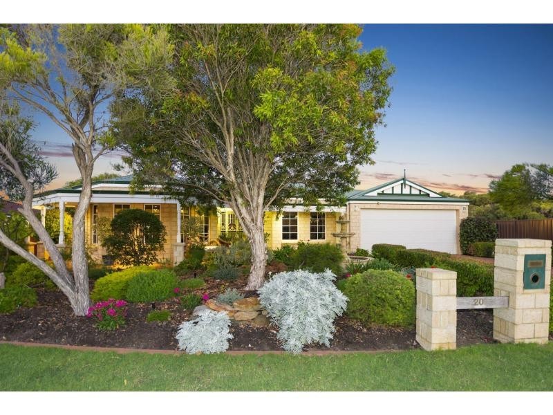 20 Majestic Close, Port Kennedy WA 6172
