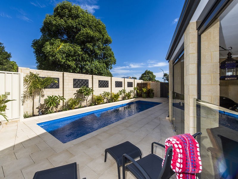 30A Bickley Crescent, Manning WA 6152