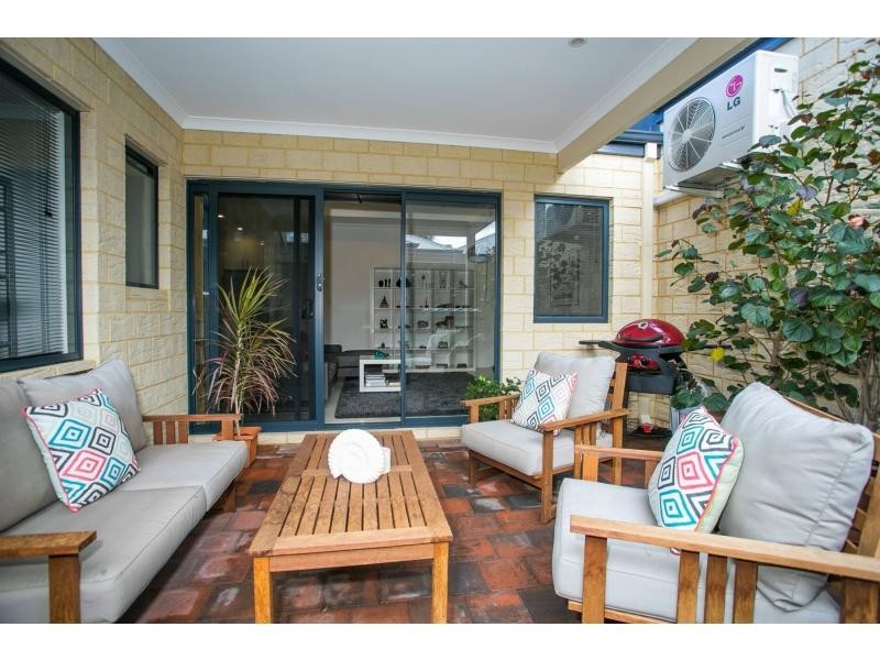 39B Nollamara Avenue, Nollamara WA 6061