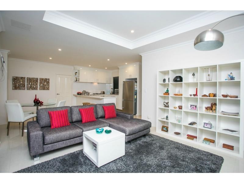 39B Nollamara Avenue, Nollamara WA 6061