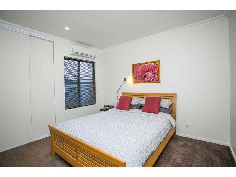 39B Nollamara Avenue, Nollamara WA 6061