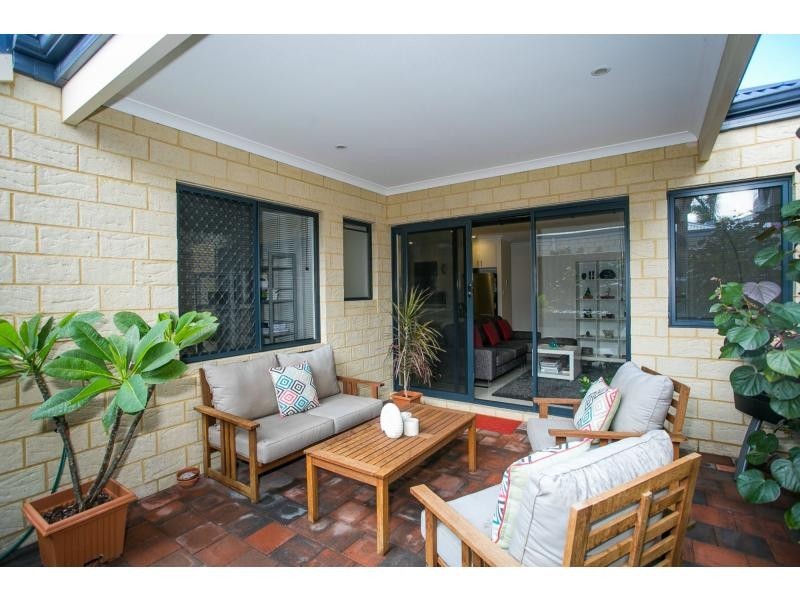 39B Nollamara Avenue, Nollamara WA 6061