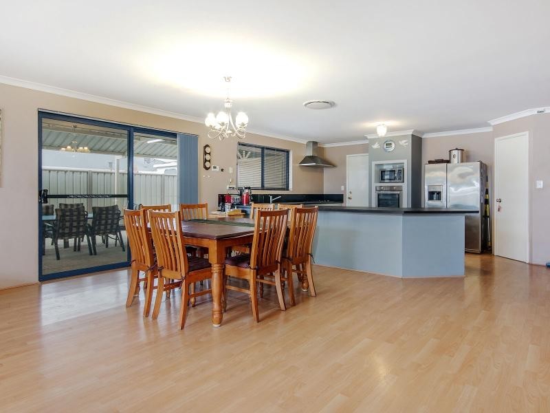 21 Bonaparte Drive, Secret Harbour WA 6173