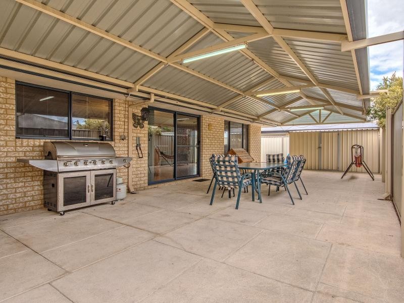 21 Bonaparte Drive, Secret Harbour WA 6173