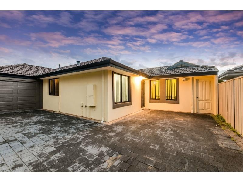 4/17 Mathoura Street, Midland WA 6056