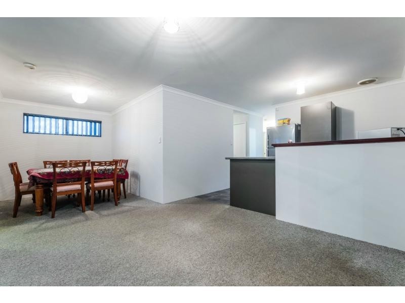 4/17 Mathoura Street, Midland WA 6056