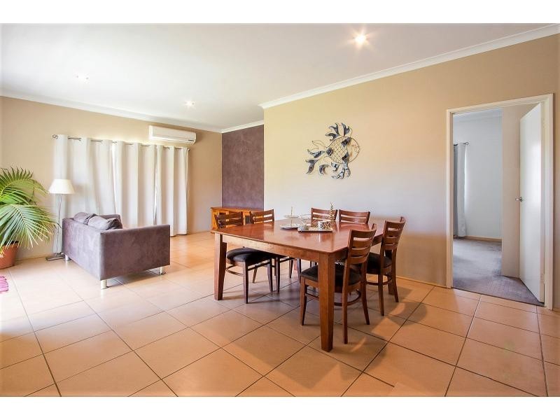 12 Frederick Road, Hamilton Hill WA 6163