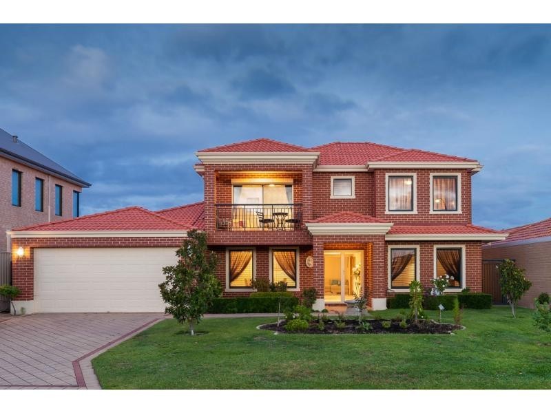 32 Martindale Avenue, Madeley WA 6065