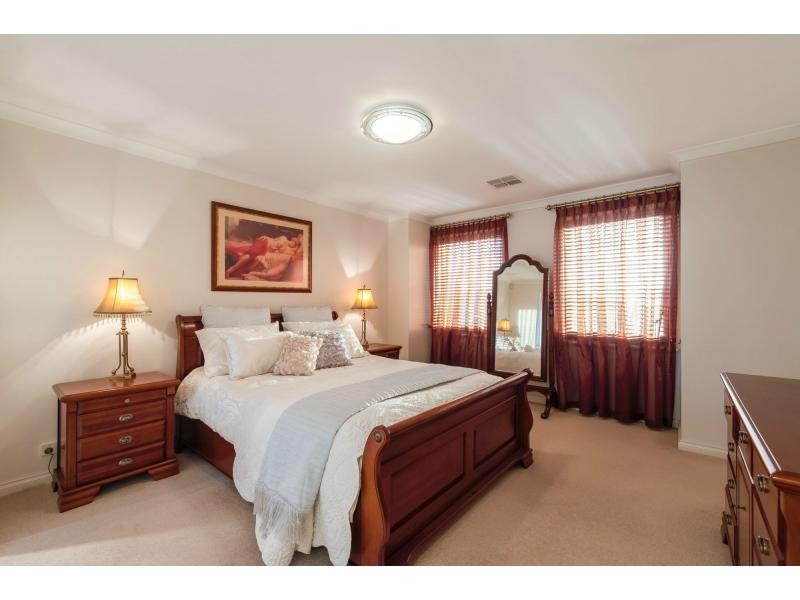 32 Martindale Avenue, Madeley WA 6065