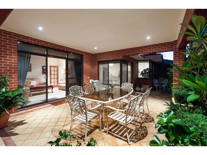 32 Martindale Avenue, Madeley WA 6065