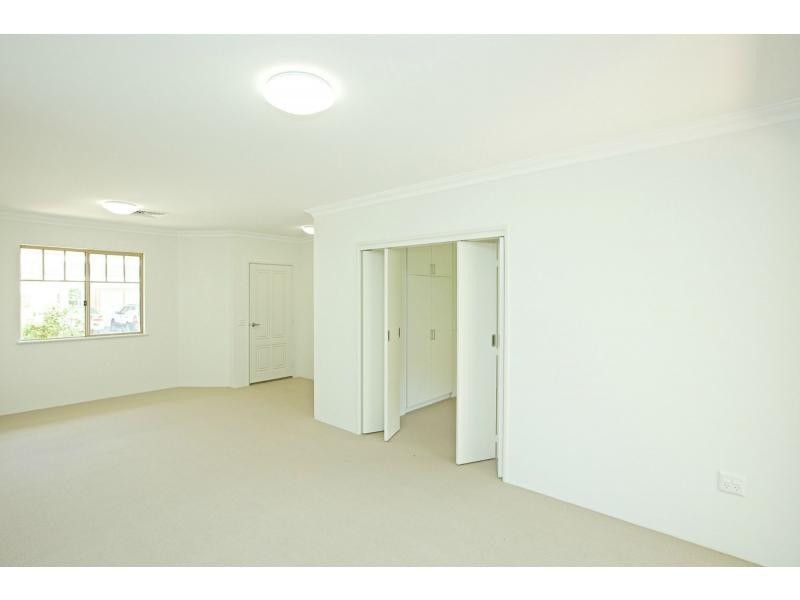 Villa 12/1-7 Boundary Road, Mosman Park WA 6012