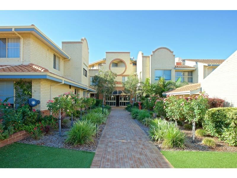 61/21 Dianella Drive, Dianella WA 6059