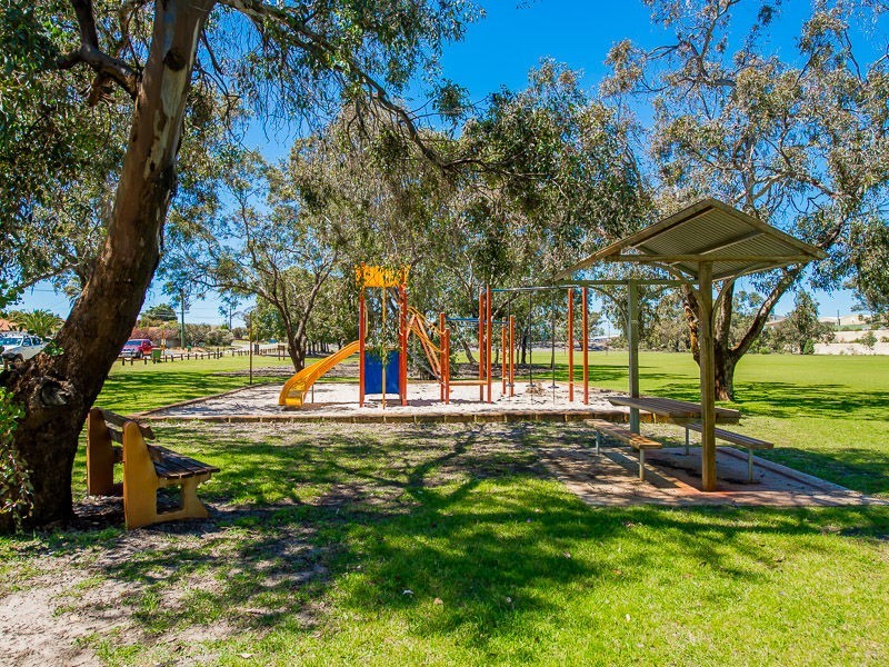 25 Shalford Street, Bayswater WA 6053