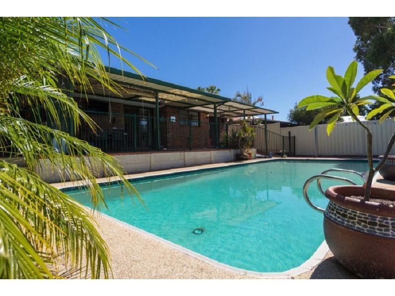 52 Elmhurst Way, Greenwood WA 6024