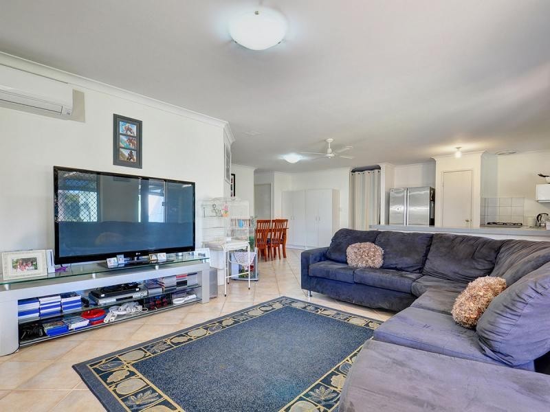 4 Coppice Court, Banksia Grove WA 6031