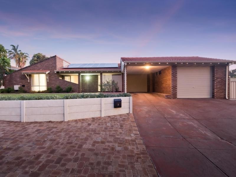 2 Earn Place, Hamersley WA 6022