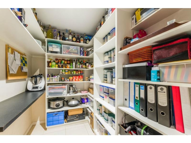 2 Earn Place, Hamersley WA 6022