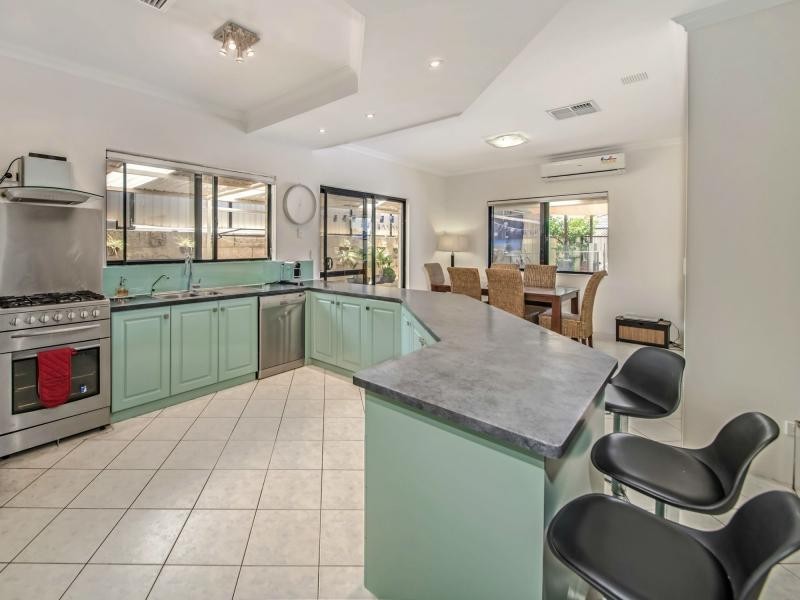 19 Pengilly Way, Clarkson WA 6030