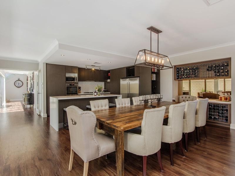 143 Gloucester Crescent, Shoalwater WA 6169