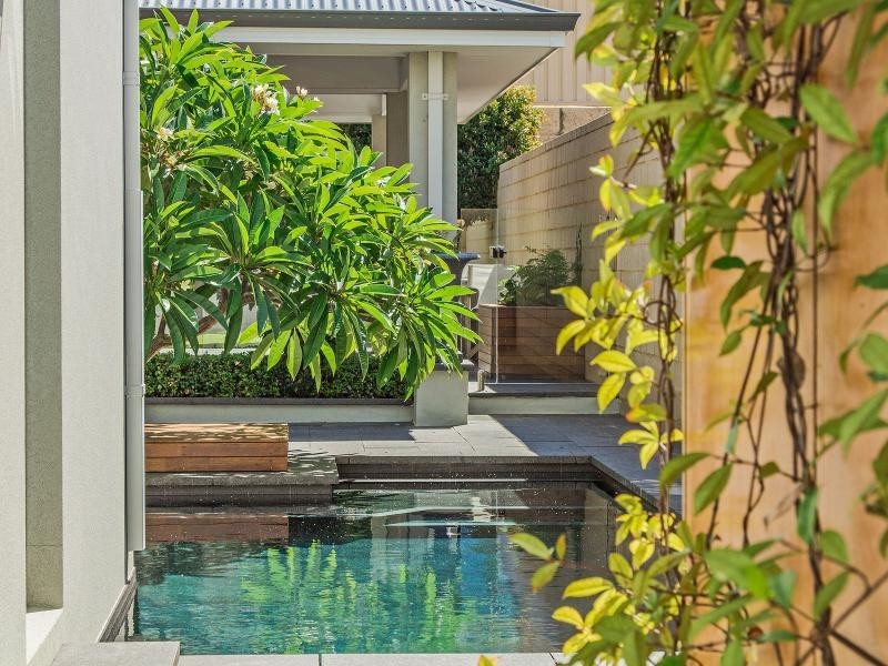 143 Gloucester Crescent, Shoalwater WA 6169