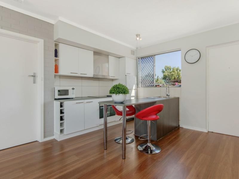 1/33 Frederick Street, Shoalwater WA 6169