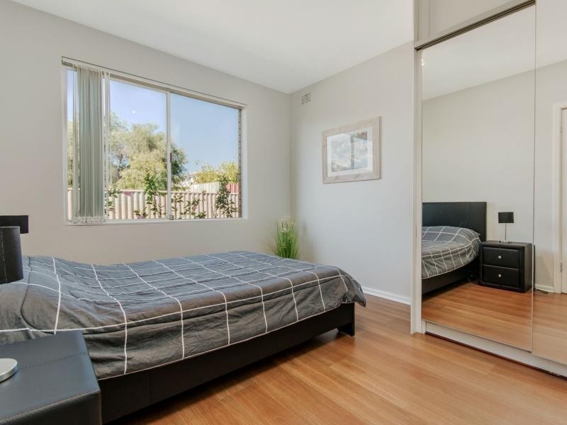 1/33 Frederick Street, Shoalwater WA 6169