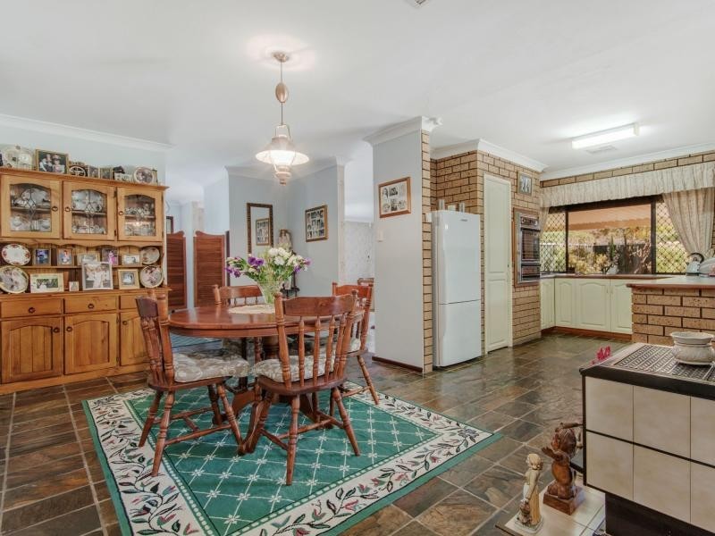 476 Safety Bay Road, Safety Bay WA 6169