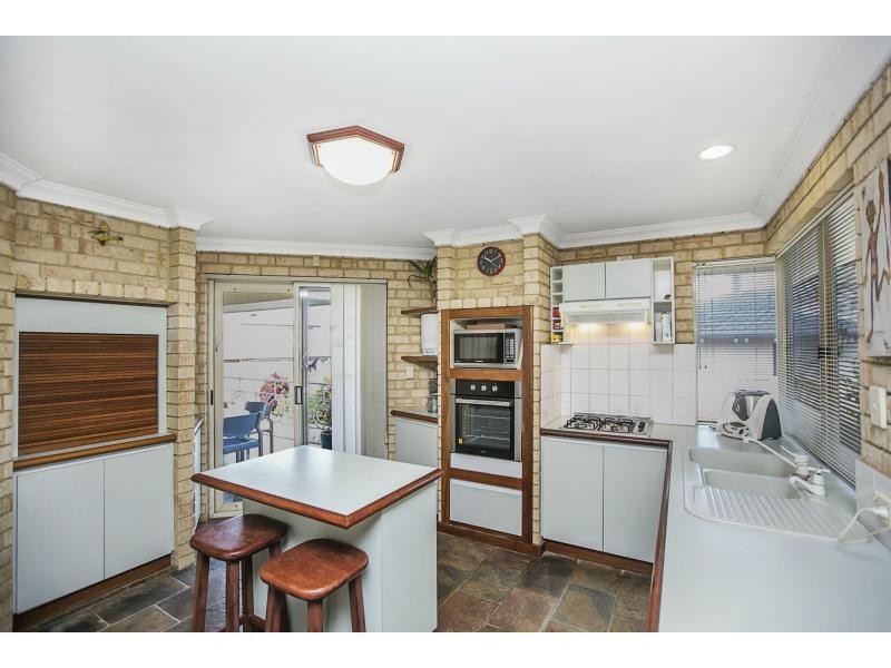 7 Hera Court, San Remo WA 6210